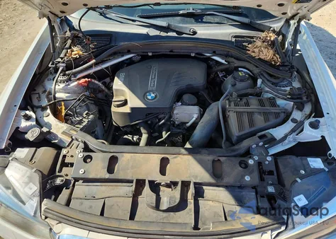 2017 BMW X3 xDrive28I z USA, uszkodzony, nr VIN 5UXWX9C54H0D96657